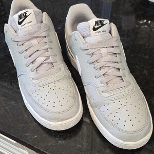 Nike Court Vision Men's Size 10.5